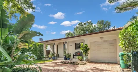 2220 SW 25th Street Miami FL 33133