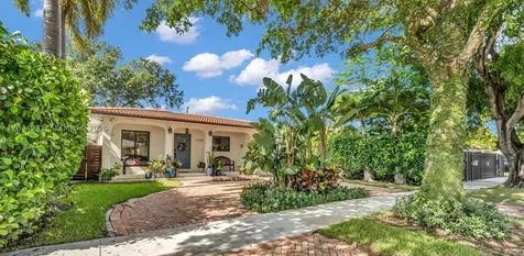 2220 SW 25th Street Miami FL 33133