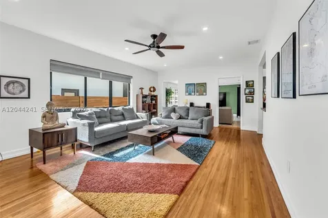 2220 SW 25th Street Miami FL 33133