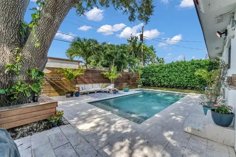 2220 SW 25th Street Miami FL 33133