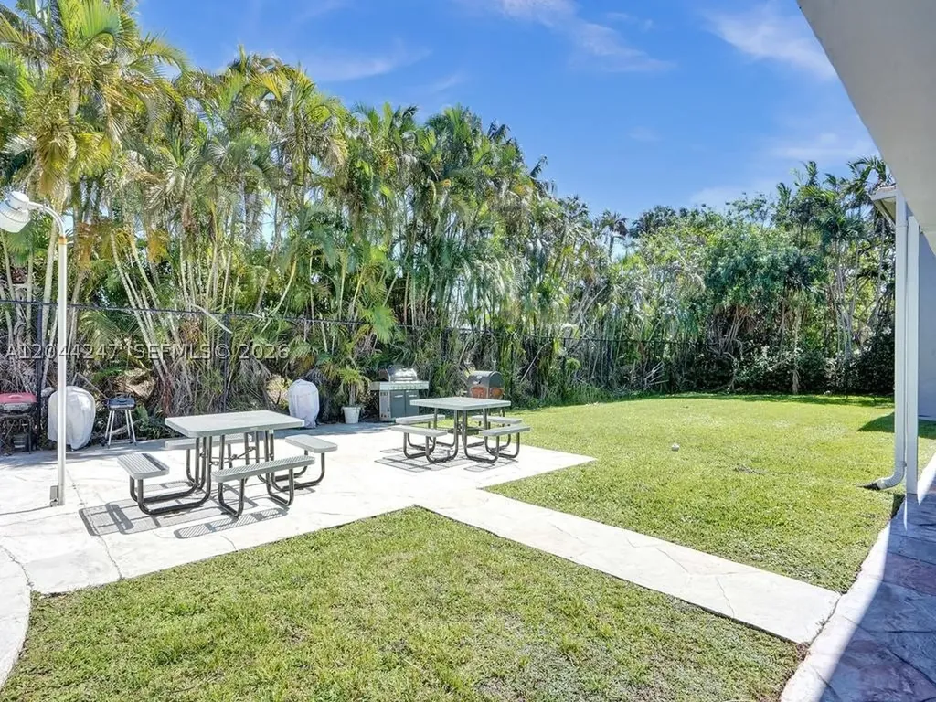 1515 S 14th Avenue Hollywood FL 33020