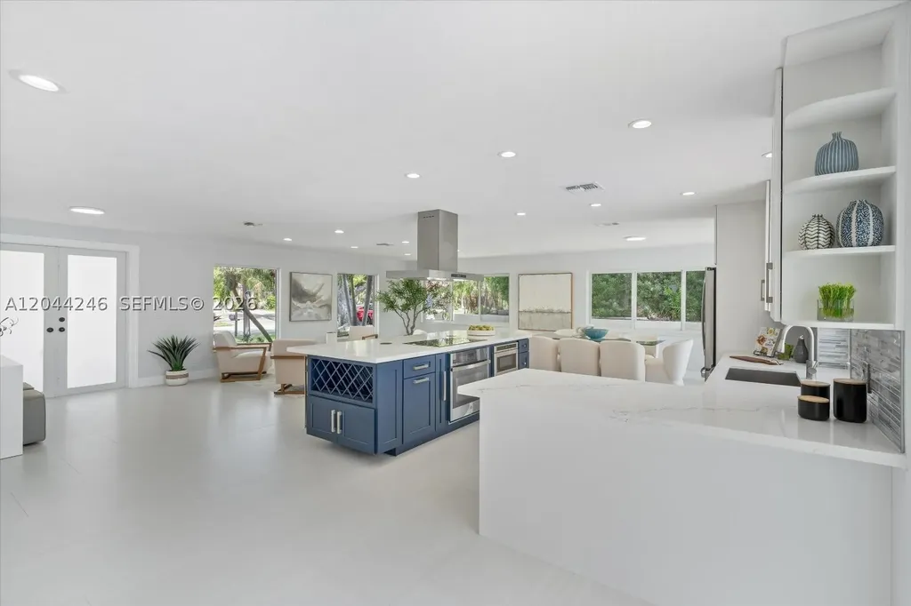 2680 NE 47th Street Lighthouse Point FL 33064