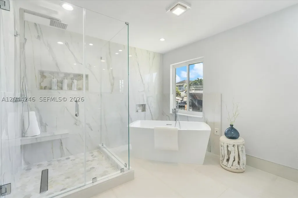 2680 NE 47th Street Lighthouse Point FL 33064