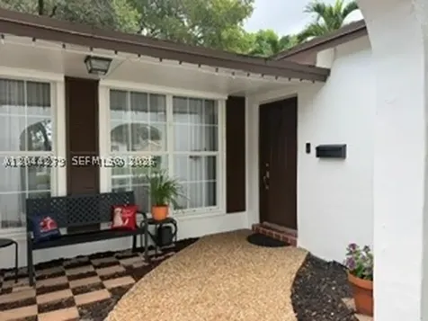 9301 SW 54th Street Cooper City FL 33328