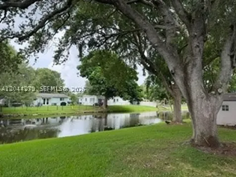 9301 SW 54th Street Cooper City FL 33328