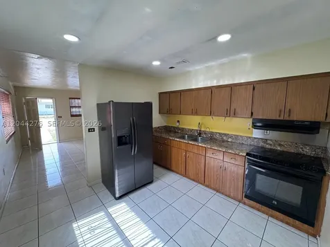 2428 NW 82nd Street Miami FL 33147