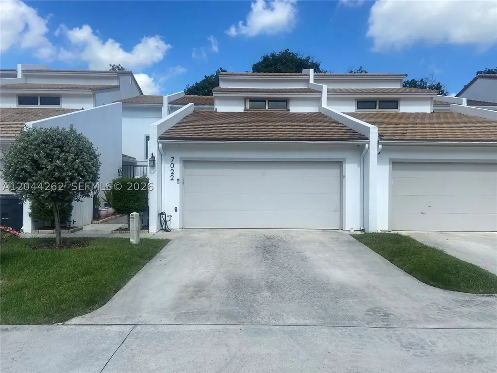 7022 Edgemere Terrace Palm Beach Gardens FL 33410