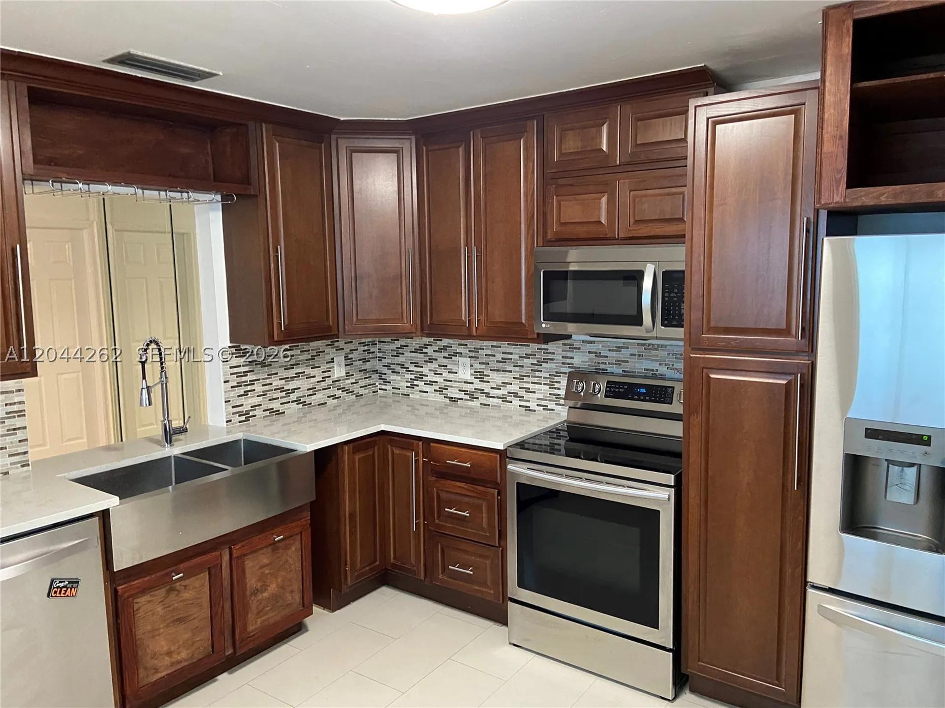 7022 Edgemere Terrace Palm Beach Gardens FL 33410