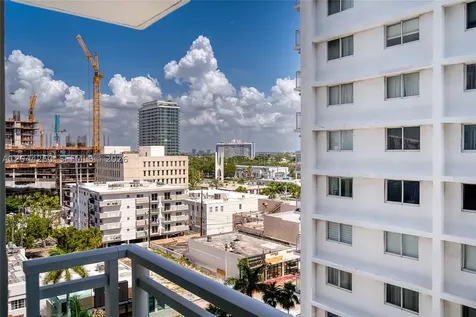 6917 Collins Avenue Miami Beach FL 33141