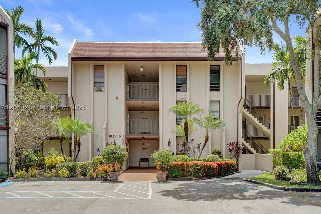 7850 W Mcnab Road Tamarac FL 33321