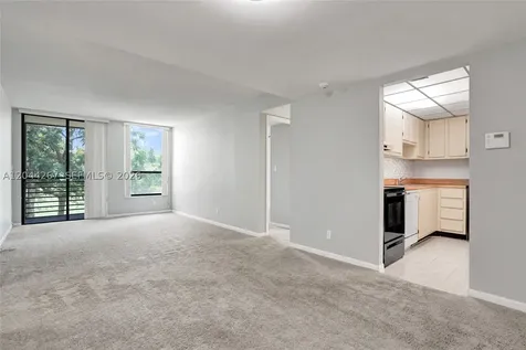 7850 W Mcnab Road Tamarac FL 33321