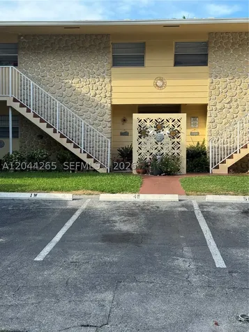 1765 Venice Lane North Miami FL 33181