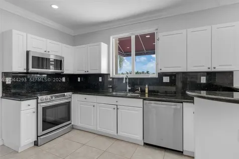 3906 NE 20th Street Homestead FL 33033