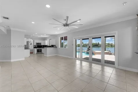 3906 NE 20th Street Homestead FL 33033