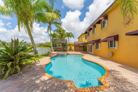 3906 NE 20th Street Homestead FL 33033