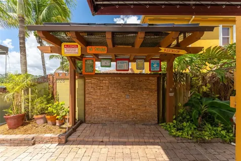 3906 NE 20th Street Homestead FL 33033