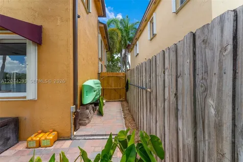 3906 NE 20th Street Homestead FL 33033