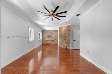 3906 NE 20th Street Homestead FL 33033