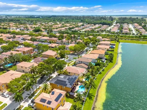 3906 NE 20th Street Homestead FL 33033