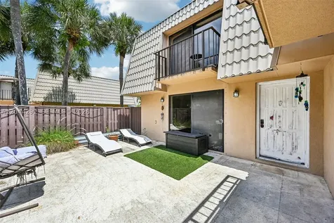 5016 50th Way West Palm Beach FL 33409