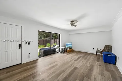 5016 50th Way West Palm Beach FL 33409