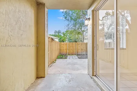 1466 SE 26th Avenue Homestead FL 33035