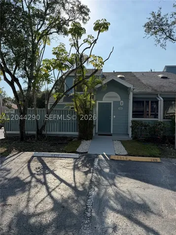 1808 Runners Way North Lauderdale FL 33068