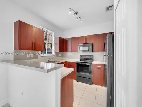 2482 SE 15th Court Homestead FL 33035