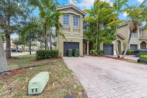 1452 SE 25th Avenue Homestead FL 33035