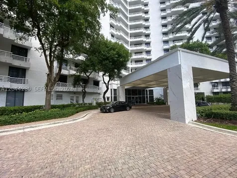 3300 NE 192nd Street Aventura FL 33180