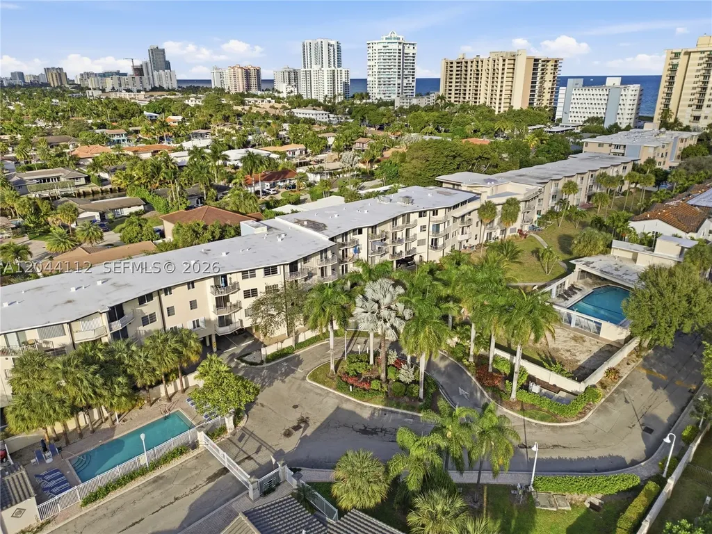 1967 S Ocean Boulevard Lauderdale By The Sea FL 33062