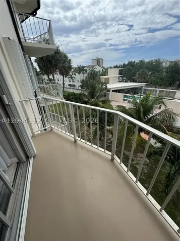1967 S Ocean Boulevard Lauderdale By The Sea FL 33062