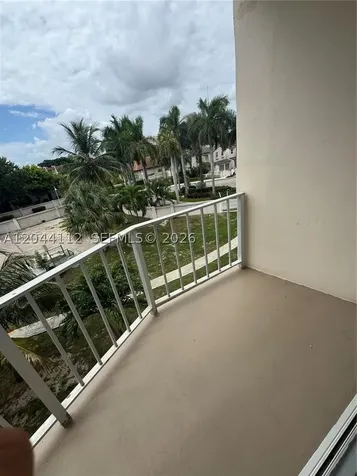 1967 S Ocean Boulevard Lauderdale By The Sea FL 33062