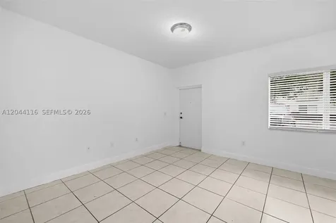 2421 W 78th Street Hialeah FL 33016