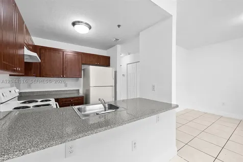 2421 W 78th Street Hialeah FL 33016