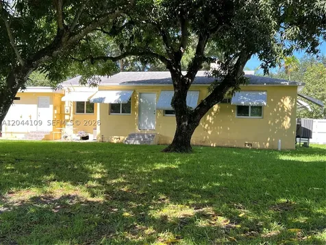 432 Palmetto Drive Miami Springs FL 33166