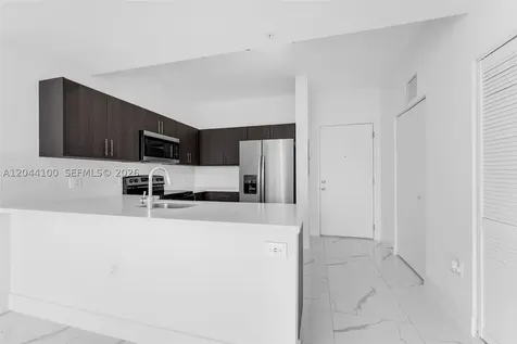 1 Curtiss Parkway Miami Springs FL 33166