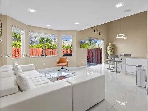 7086 NW 116th Court Doral FL 33178