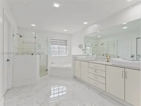 7086 NW 116th Court Doral FL 33178