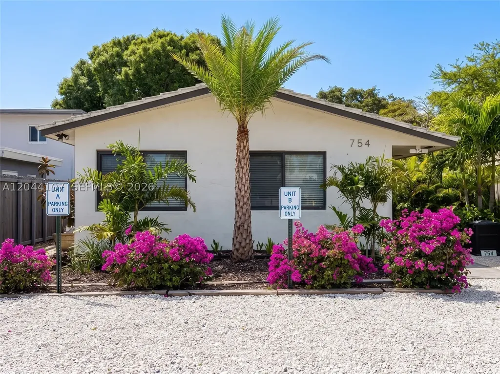 754 NE 40th Street Fort Lauderdale FL 33334
