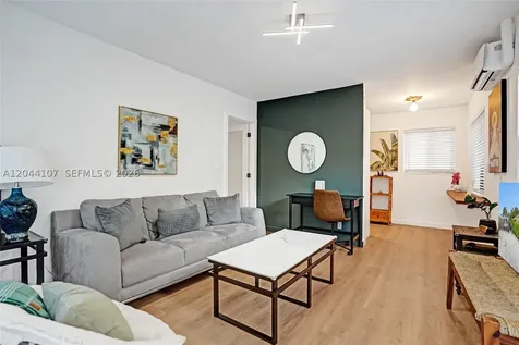 754 NE 40th Street Fort Lauderdale FL 33334