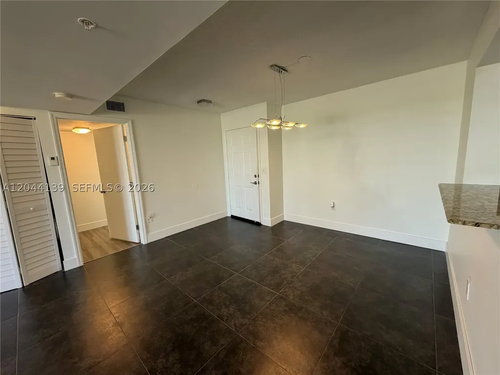 2711 Ocean Club Boulevard Hollywood FL 33019