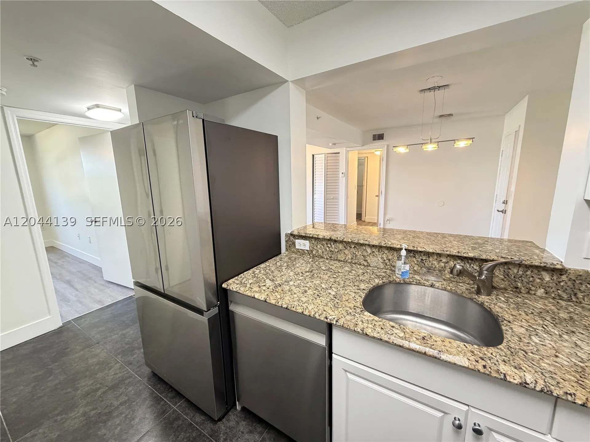 2711 Ocean Club Boulevard Hollywood FL 33019