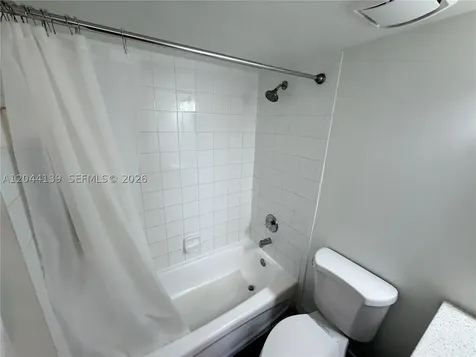2711 Ocean Club Boulevard Hollywood FL 33019