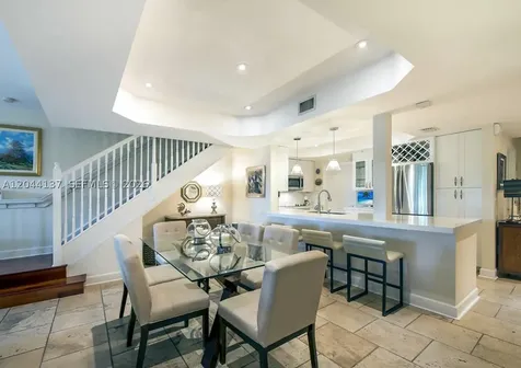 7622 SW 102nd Street Pinecrest FL 33156