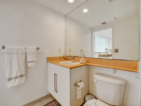325 S Biscayne Boulevard Miami FL 33131