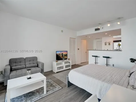 325 S Biscayne Boulevard Miami FL 33131