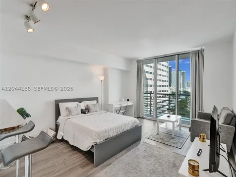325 S Biscayne Boulevard Miami FL 33131