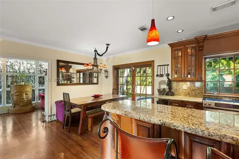 6315 Maynada Street Coral Gables FL 33146