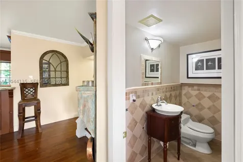 6315 Maynada Street Coral Gables FL 33146